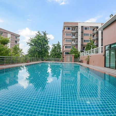 The Route Sriracha Hotel And Residence Ban Laem Chabang Exterior foto